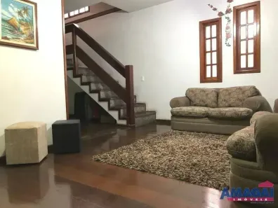 Casa com 5 Quartos à venda, 300m² no Jardim Flórida, Jacareí