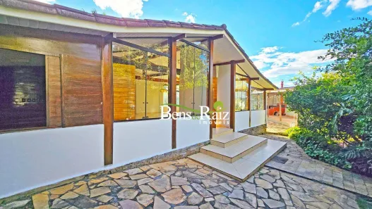 Casa de Condomínio com 4 Quartos para venda ou aluguel, 288m² no Residencial Sul, Nova Lima