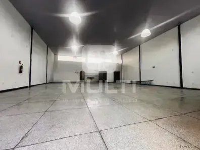Casa com 1 Quarto para alugar, 200m² no Granada, Uberlândia