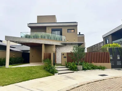 Casa de Condomínio com 3 Quartos à venda, 244m² no Campeche, Florianópolis