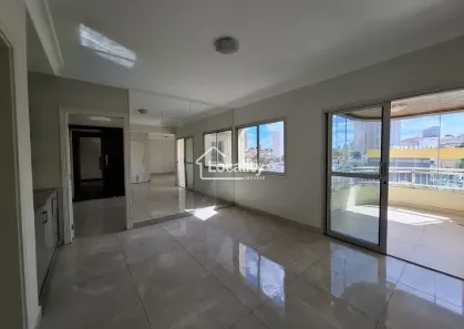 Apartamento com 3 Quartos para venda ou aluguel, 165m² no Centro, Uberaba