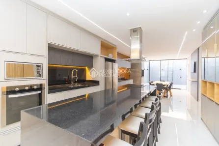 Casa com 3 Quartos à venda, 160m² no Centro, Piraquara