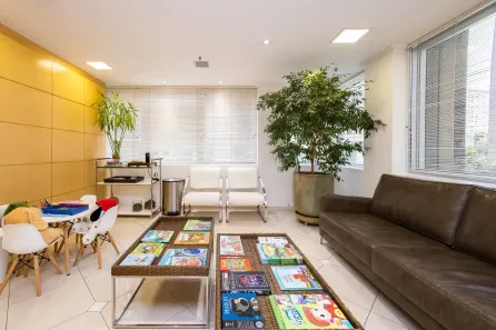 Consultório com 3 Quartos para alugar, 104m² no Itaim Bibi, São Paulo