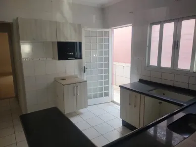 Casa com 3 Quartos à venda, 175m² no Parque das Laranjeiras, Sorocaba