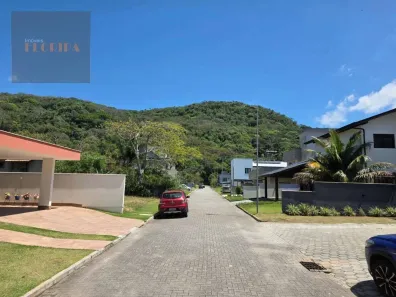 Lote/Terreno à venda, 637m² no Armação do Pântano do Sul, Florianópolis