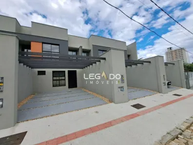 Casa de Condomínio com 3 Quartos à venda, 135m² no Anita Garibaldi, Joinville