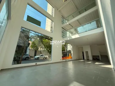Ponto Comercial para alugar, 228m² no Indianópolis, São Paulo