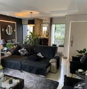 Casa com 3 Quartos à venda, 300m² no Jardim Amália, Volta Redonda
