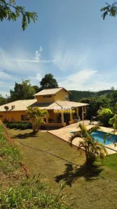 Fazenda/Sítio com 5 Quartos à venda, 380m² no Taboão, Taubaté