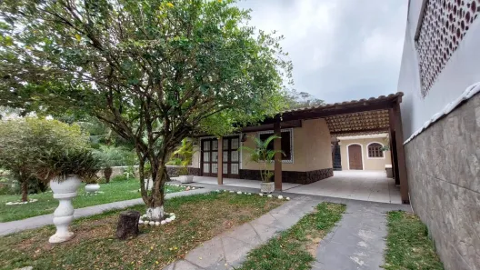 Casa com 2 Quartos à venda, 103m² no Serramar, Rio das Ostras