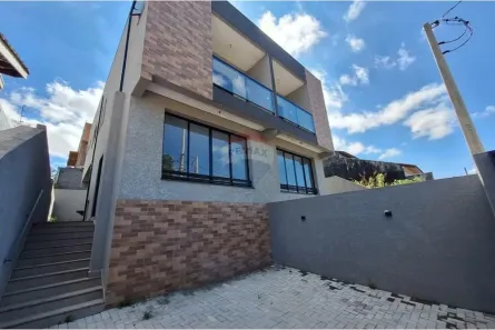 Casa com 3 Quartos para alugar, 140m² no Jardim Maristela, Atibaia