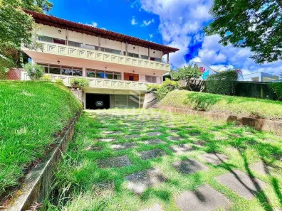 Casa com 5 Quartos à venda, 1023m² no São Luiz, Belo Horizonte