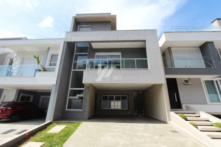 Casa de Condomínio com 3 Quartos à venda, 282m² no Uberaba, Curitiba