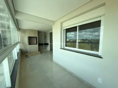 Apartamento com 3 Quartos à venda, 4000m² no São Benedito, Uberaba