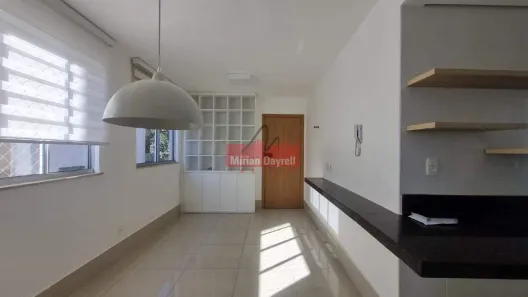 Apartamento com 2 Quartos à venda, 60m² no Santo Antônio, Belo Horizonte