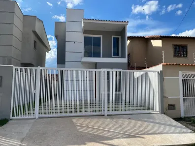 Casa com 3 Quartos à venda, 117m² no Mirante das Agulhas, Resende