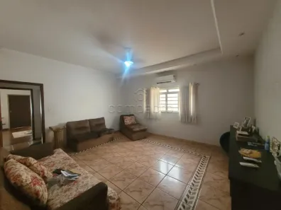 Casa com 3 Quartos à venda, 330m² no Boa Vista, São José do Rio Preto