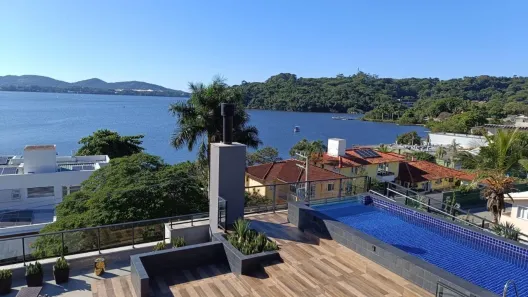 Apartamento com 2 Quartos à venda, 103m² no Lagoa da Conceição, Florianópolis
