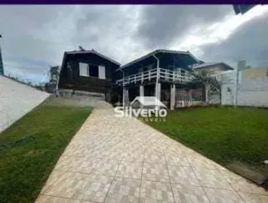 Sobrado com 4 Quartos à venda, 150m² no Jardim do Sol, Caraguatatuba