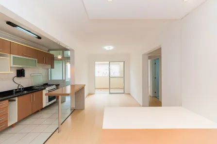 Apartamento com 2 Quartos para alugar, 55m² no Vila Izabel, Curitiba