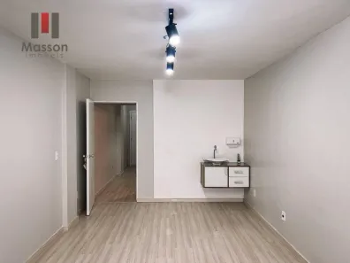 Sala Comercial para venda ou aluguel, 61m² no Centro, Juiz de Fora
