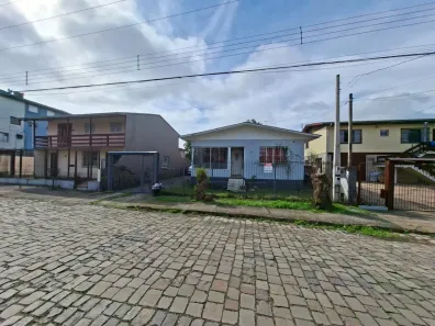 Casa com 4 Quartos à venda, 210m² no Desvio Rizzo, Caxias do Sul