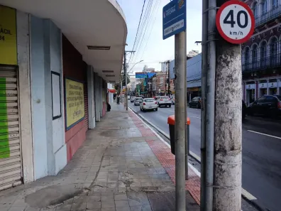 Ponto Comercial à venda, 900m² no Centro, Vitória
