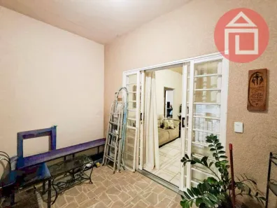 Casa com 3 Quartos à venda, 200m² no Vila Municipal, Bragança Paulista