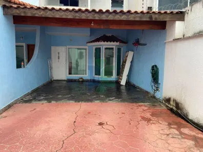 Sobrado com 3 Quartos à venda, 140m² no Jardim Califórnia, Jacareí