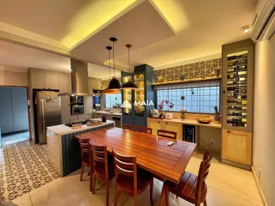 Casa com 3 Quartos à venda, 223m² no Jardim São Bento, Uberaba