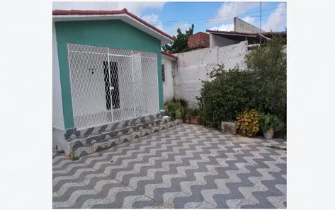 Casa com 3 Quartos à venda, 200m² no Pitimbu, Natal