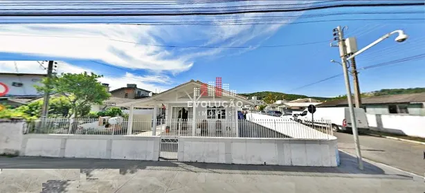 Casa com 4 Quartos à venda, 135m² no Forquilhinha, São José