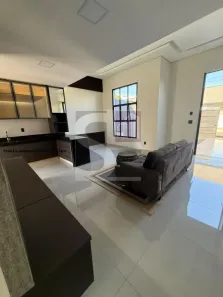 Casa com 3 Quartos à venda, 90m² no Jardim Brasília, Uberlândia