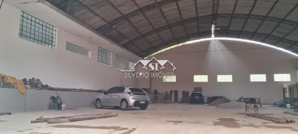 Galpão/Depósito/Armazém para alugar, 775m² no Itamarati, Petrópolis