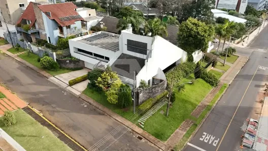 Casa com 4 Quartos para alugar, 416m² no Maria Goretti, Chapecó