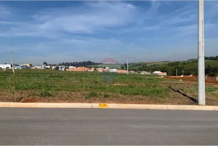 Lote/Terreno à venda, 200m² no Iperozinho, Capela do Alto