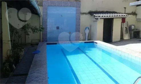 Casa com 2 Quartos à venda, 360m² no Itaipu, Niterói