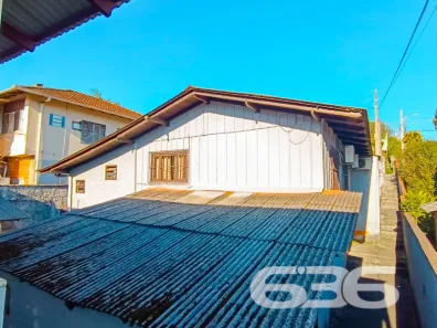 Sobrado com 8 Quartos à venda, 200m² no Itaum, Joinville