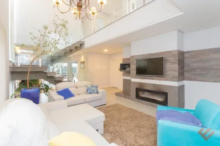 Casa de Condomínio com 3 Quartos à venda, 328m² no Laranjal, Pelotas