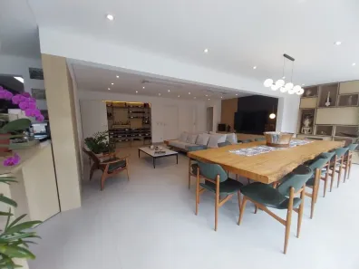 Apartamento com 3 Quartos à venda, 181m² no Jardim das Acácias, São Paulo