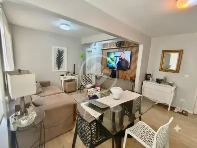 Apartamento com 2 Quartos à venda, 54m² no Coqueiros, Florianópolis