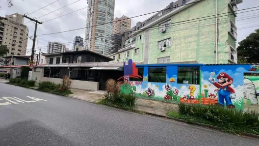 Imóvel Comercial com 4 Quartos para alugar, 330m² no Boqueirão, Santos