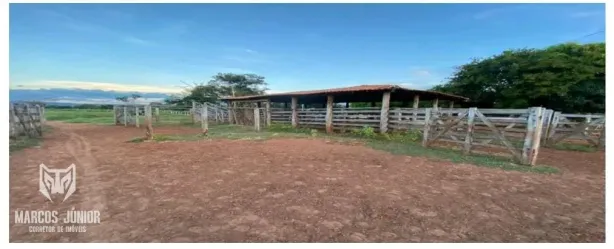 Fazenda/Sítio com 4 Quartos à venda, 75m² no Área Rural de Montes Claros, Montes Claros