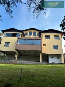 Casa com 4 Quartos à venda, 628m² no Monte Verde, Camanducaia