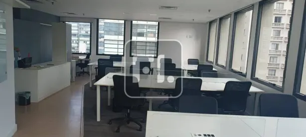 Sala Comercial para venda ou aluguel, 180m² no Vila Olímpia, São Paulo