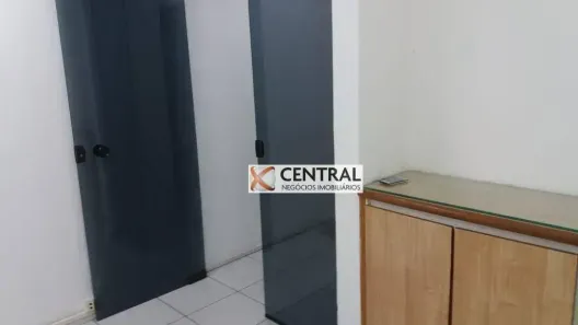 Sala Comercial à venda, 42m² no Caminho das Árvores, Salvador