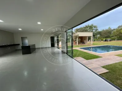Fazenda/Sítio com 3 Quartos à venda, 1730m² no , Bela Vista de Goiás