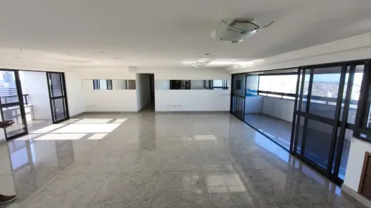 Apartamento com 3 Quartos à venda, 204m² no Casa Forte, Recife