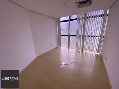 Sala Comercial à venda, 280m² no Centro Histórico, Porto Alegre