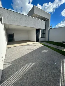 Casa com 3 Quartos à venda, 132m² no Parque Brasília, Anápolis
